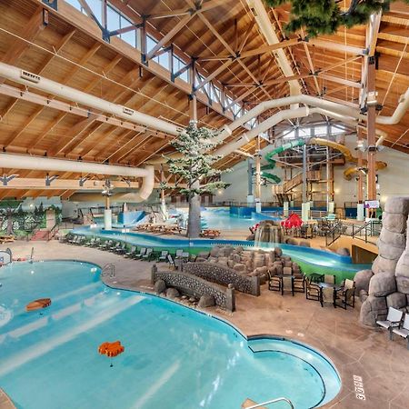 Three Bears Resort Waterpark Near Tomah Ascend Collection Warrens Экстерьер фото